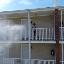 Three-Story-Condominum-Complex-Cleaning-in-Pensacola-Florida 6